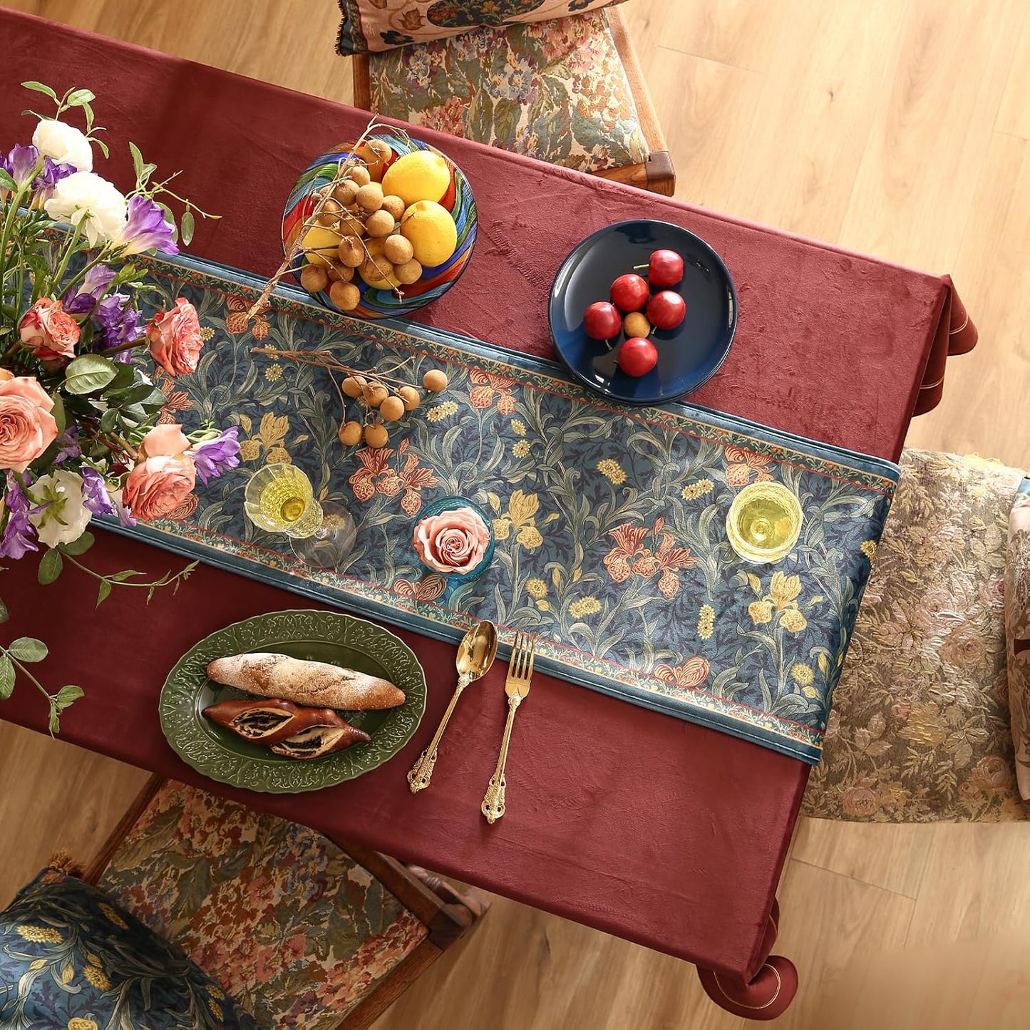 patdrea Designer Casual Wild Floral Velvet Table Runner 102 Inch Long, Dark Blue Occult Bouquets Pattern Table Mat, Decoration for Kitchen Dining Coffee Table Cabinet Banquet Thanksgiving,12"*102"