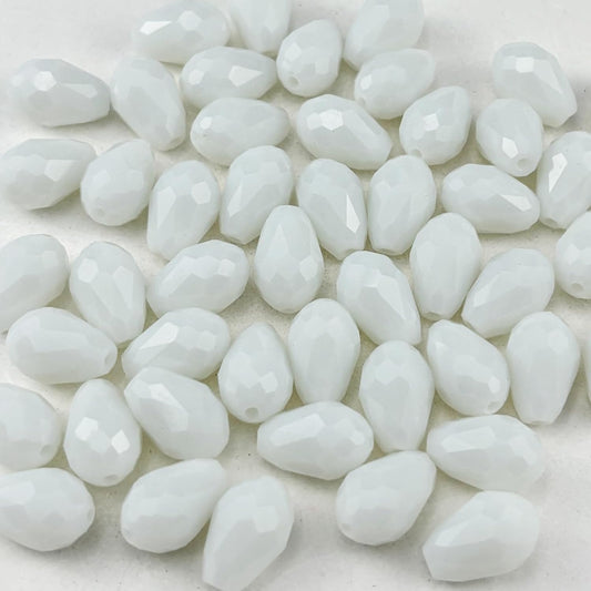 100pcs 8x12mm Teardrop Crystal Glass Beads for Jewelry Making, Faceted Vertical Hole Teardrop Glass Spacer Beads for Wind Chimes Bracelet Earring Necklace DIY Craft(White)
