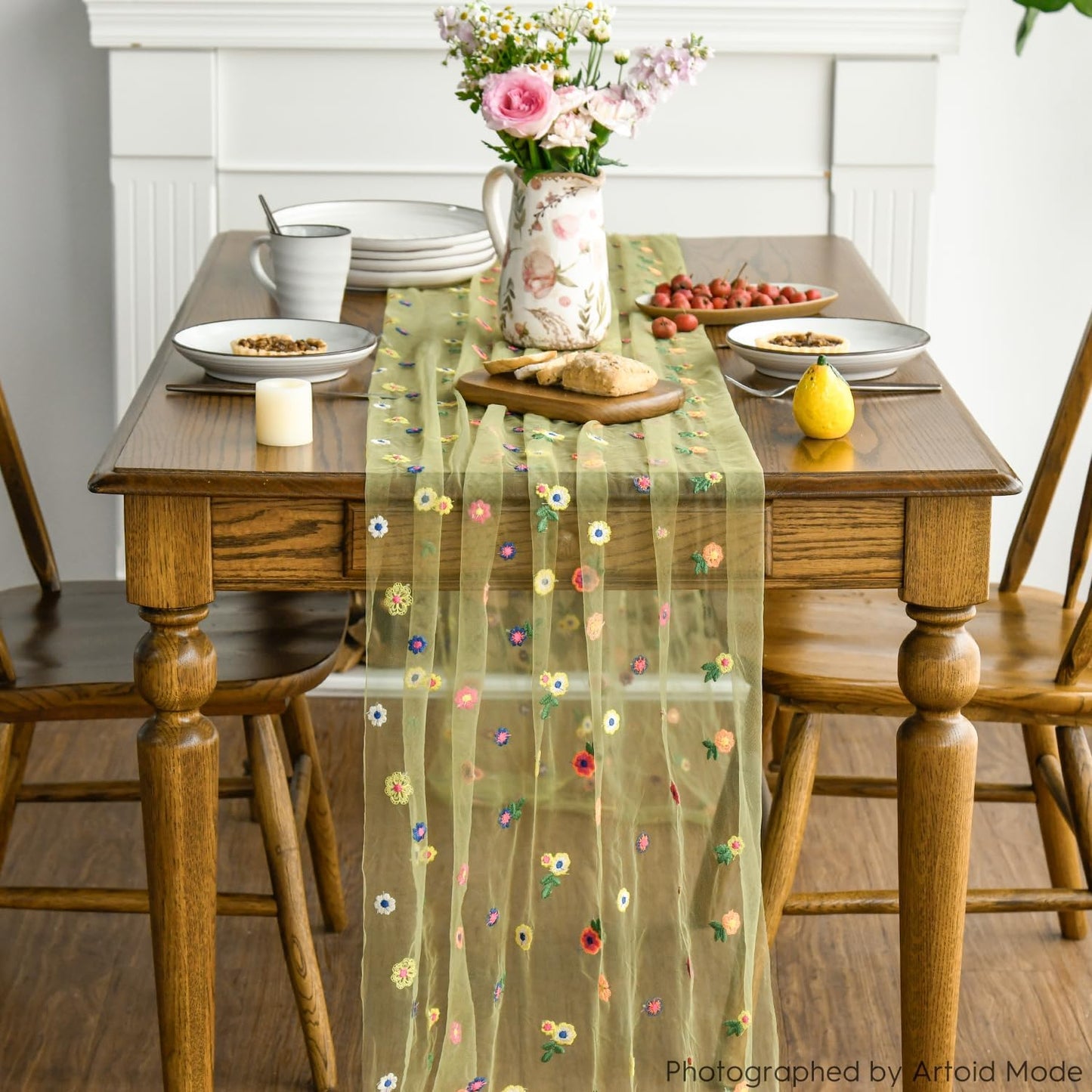 Artoid Mode Green Embroidery Daisy Gauze Table Runner 120 Inch 10FT, Seasonal Sheer Kitchen Dining Holiday Wedding Birthday Table Decor for Home Party