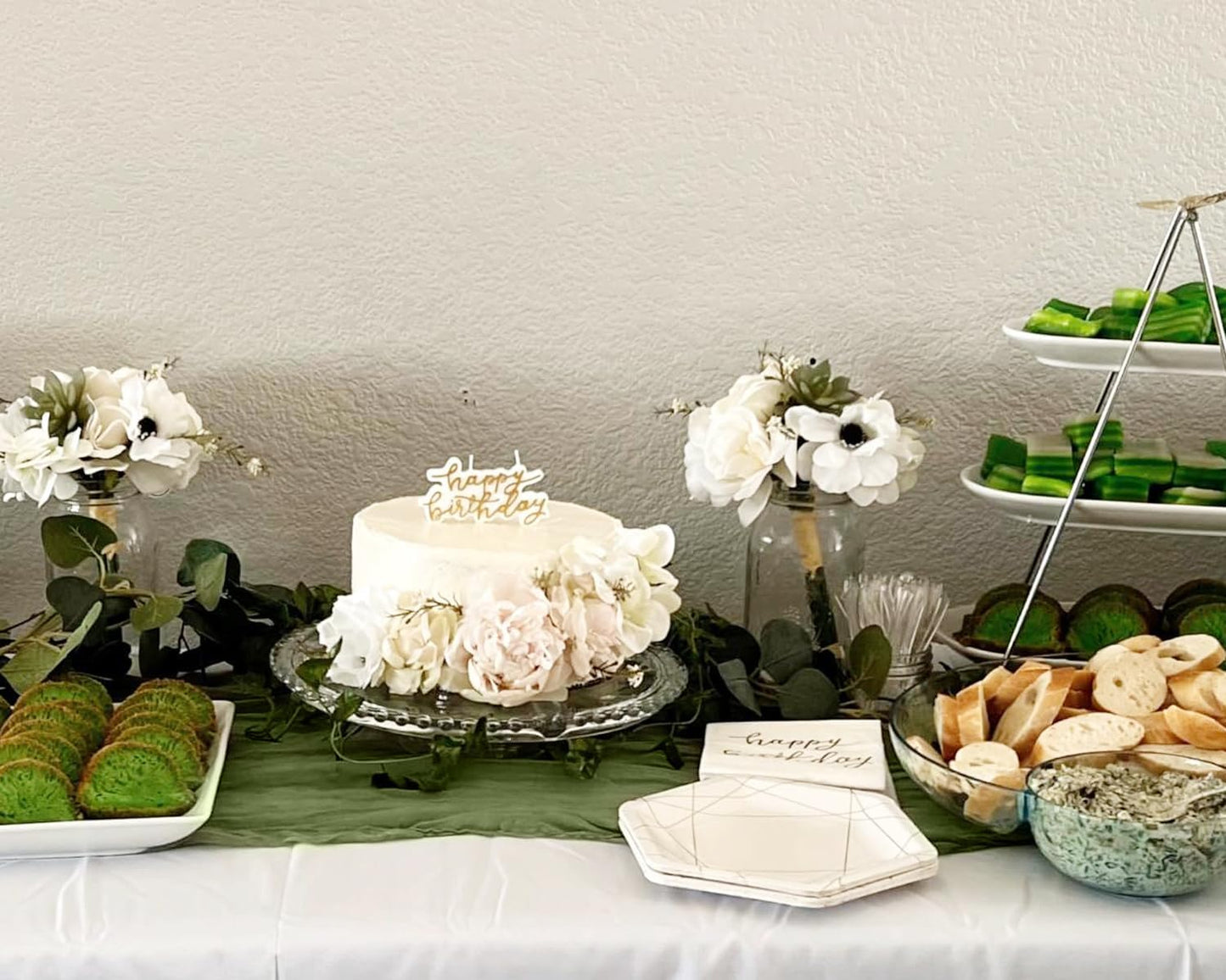 10 Packs Olive Green Cheese Cloth Table Runners, 10FT Boho Gauze Moss Green Cheesecloth Table Runner for Wedding Bridal Baby Shower Fall Thanksgiving Table Decoration