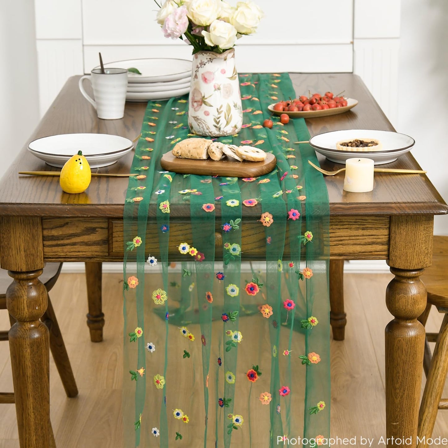 Artoid Mode Dark Green Embroidery Daisy Gauze Table Runner 120 Inch 10FT, Seasonal Sheer Kitchen Dining Holiday Wedding Birthday Table Decor for Home Party