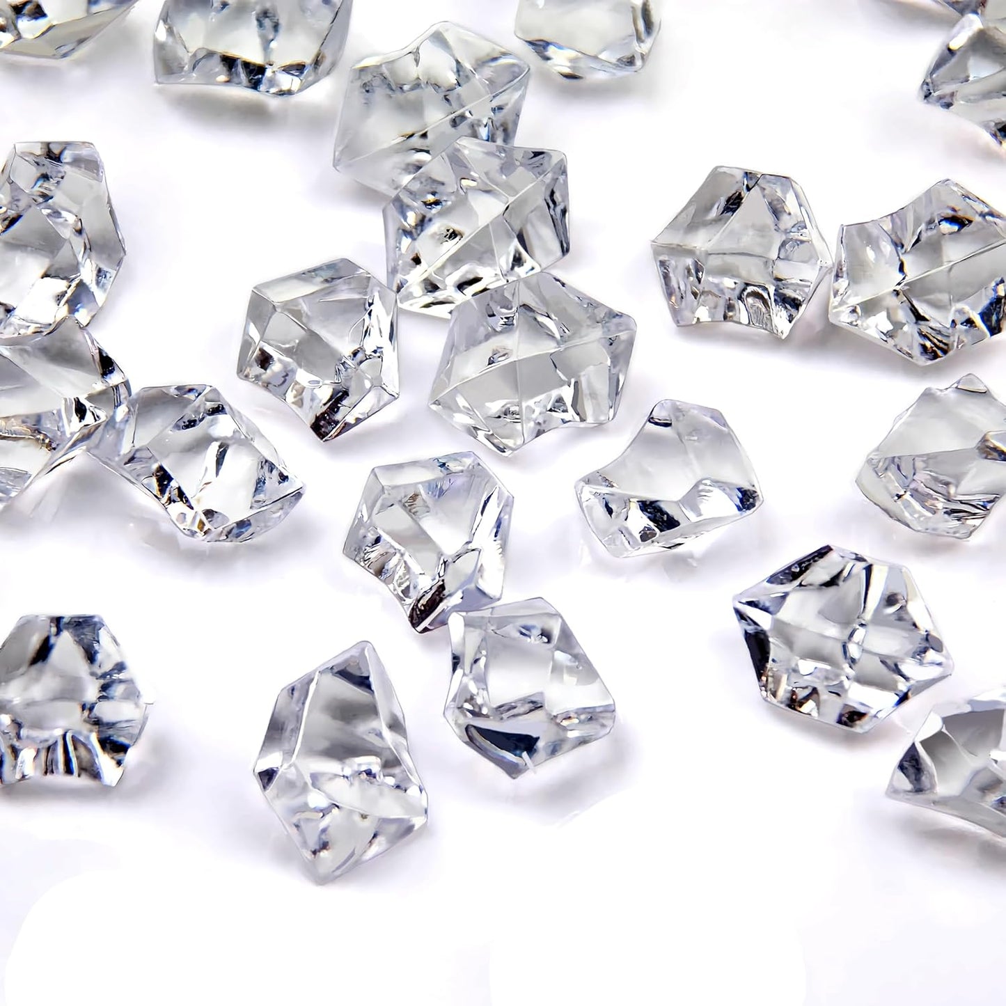 190Pcs Clear Vase Fillers, Fake Crush Ice Rocks Acrylic Diamonds for Wedding Centerpieces Home Party Table Scatter, 0.9 in Plastic Gems for Fish Tank Decor