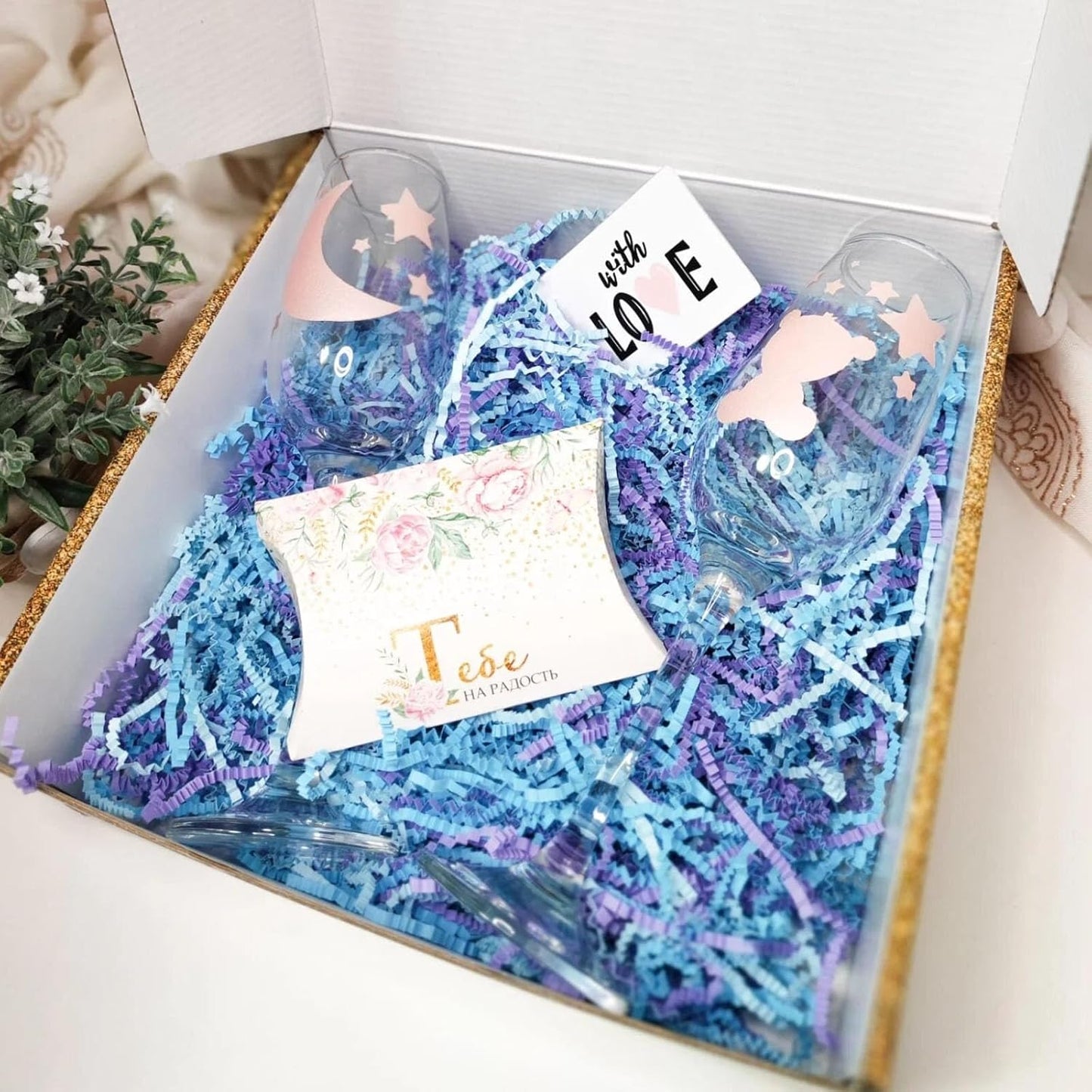 1 LB Deep Blue Crinkle Cut Paper Shred Filler Great for Gift Wrapping, Deep Blue Basket Fillers, Birthday, Gift Wrapping, Anniversary, Halloween Thanksgiving Christmas Party Decor Filling Supplies