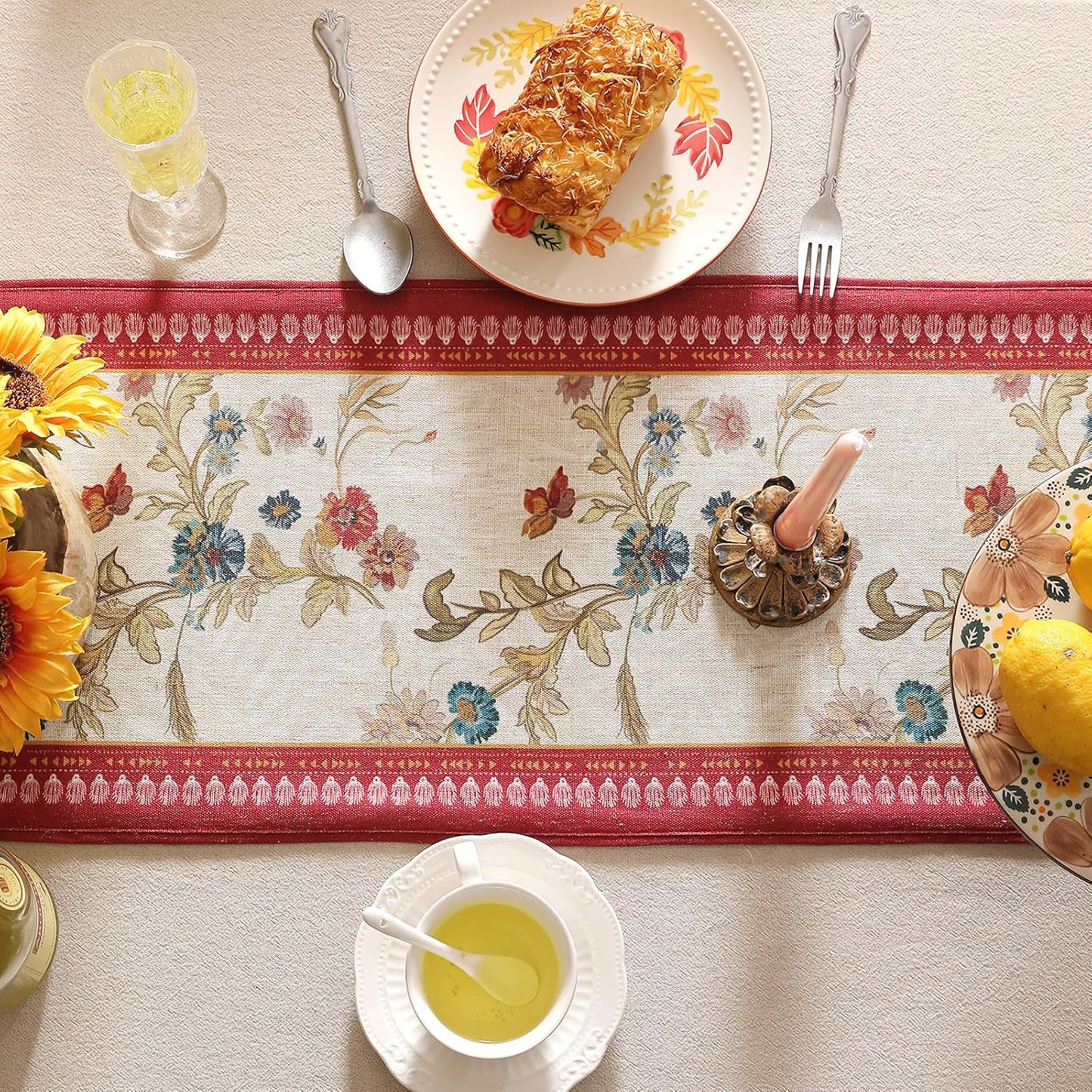 patdrea Designer Farmhouse Linen Table Runner, Rustic Cottage Mauve with Rooster and Floral Pattern Fabric Table Mat, Decoration for Kitchen Dining Coffee Table Banquet Christmas , 12"*102"